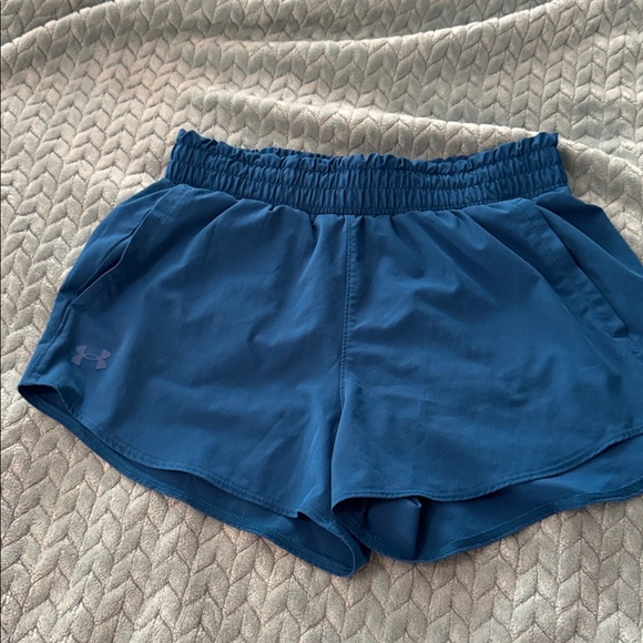 Under Armour Teal Performance Shorts - Picture 1 of 3